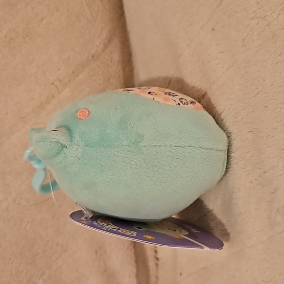 1/$6 or 2/$10 NWT Squishmallow Fritz - Frog Clip-On Keychain Plush (3.5 in.) - Picture 4 of 10